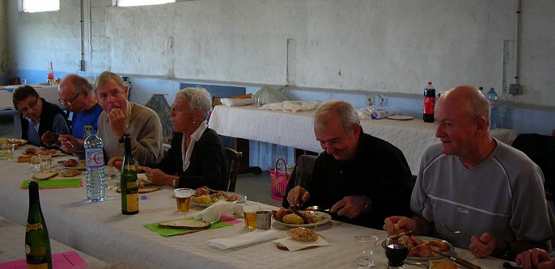 2011-10-13 27 Quand on aura mange tout ca.JPG